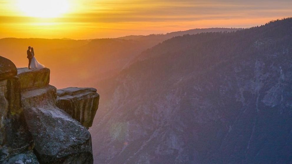 Geheimnisvolles Paar auf atemberaubendem Yosemite-Sonnenuntergangfoto fotografiert identifiziert – ABC News